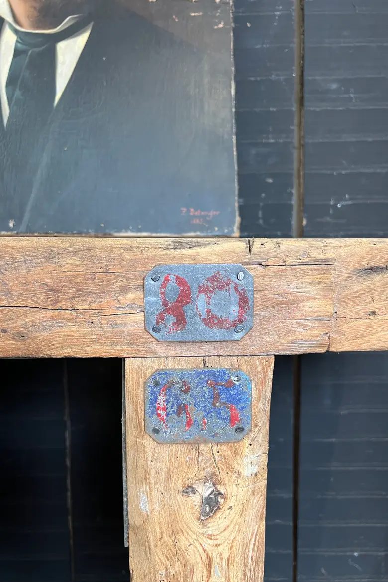 Ancien établi en chêne