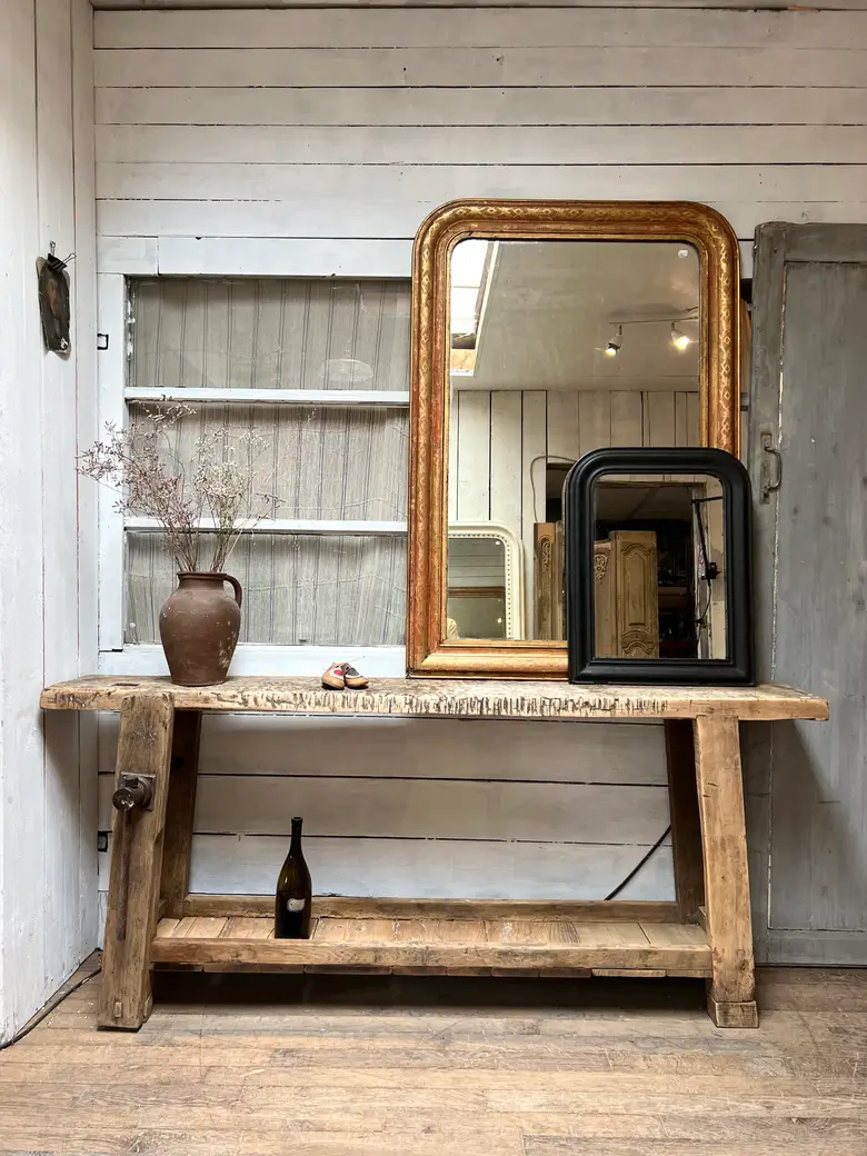 Ancien établi étroit en bois