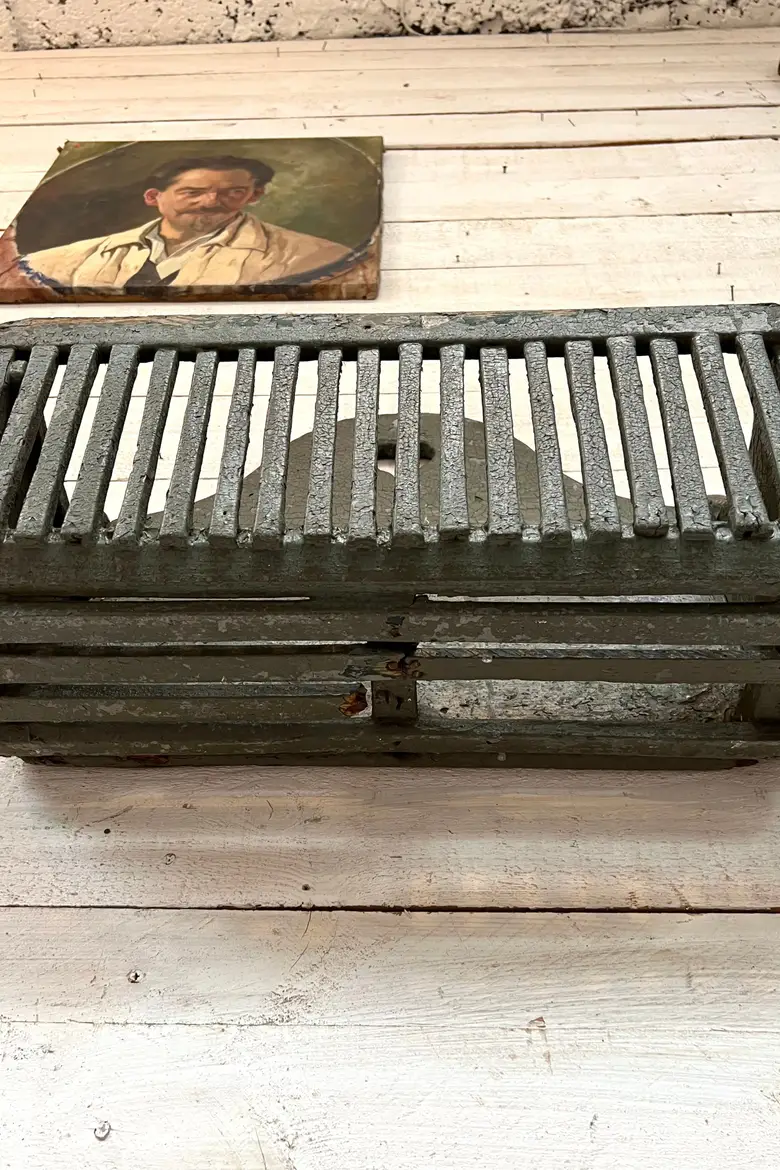Ancien mangeoire en bois Début XXème