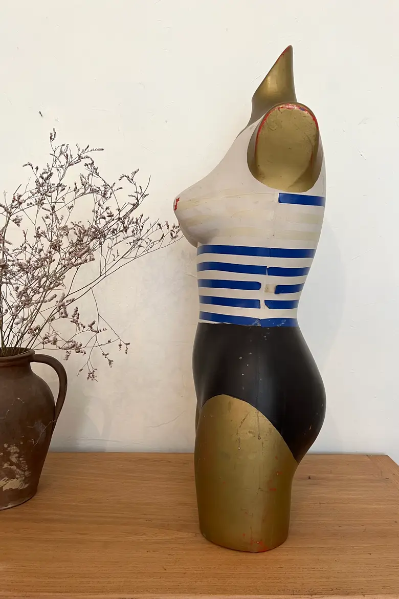 Ancien mannequin pour maillot de bain 1990