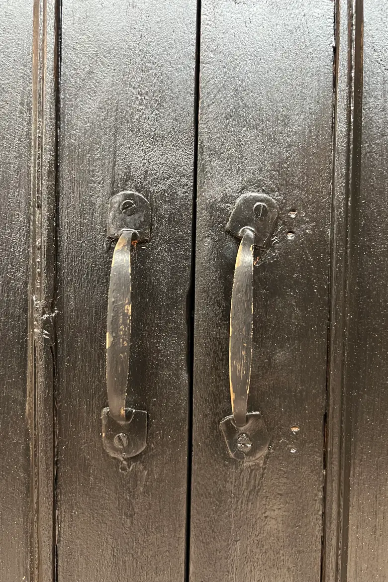 Ancien meuble 4 portes