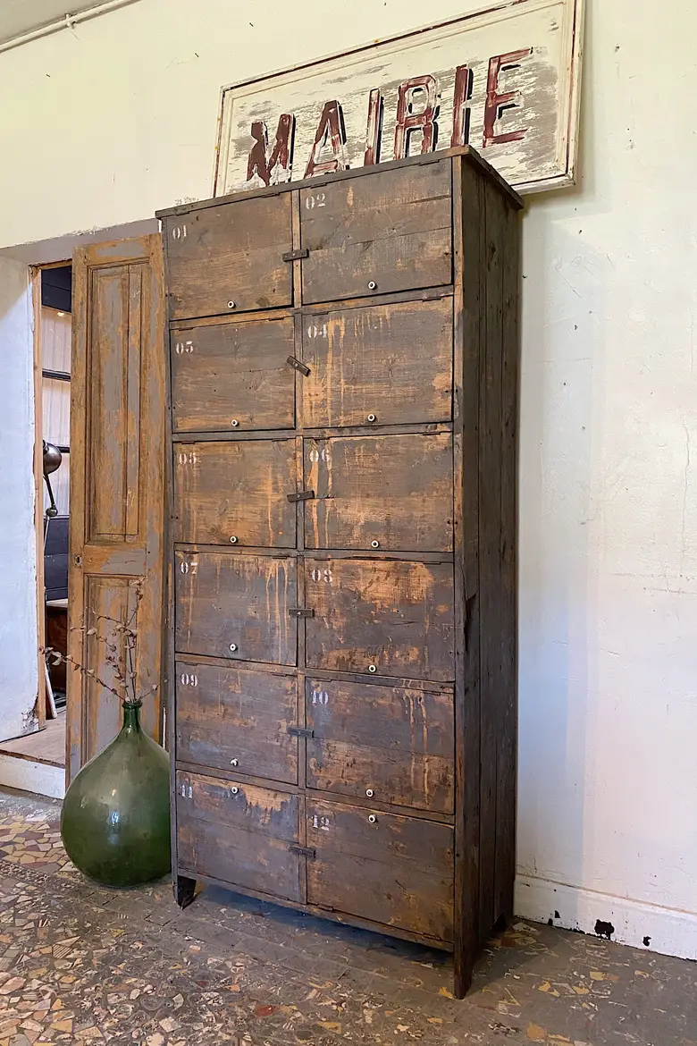 Ancien meuble à clapets en bois Début XXème