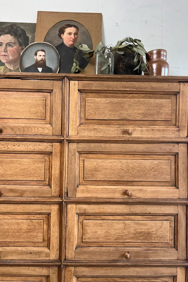 Ancien meuble à clapets en chêne – Début XXe