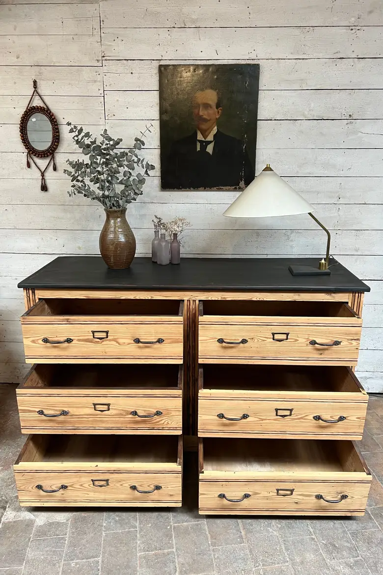 Ancien meuble à tiroirs en sapin Début XXème
