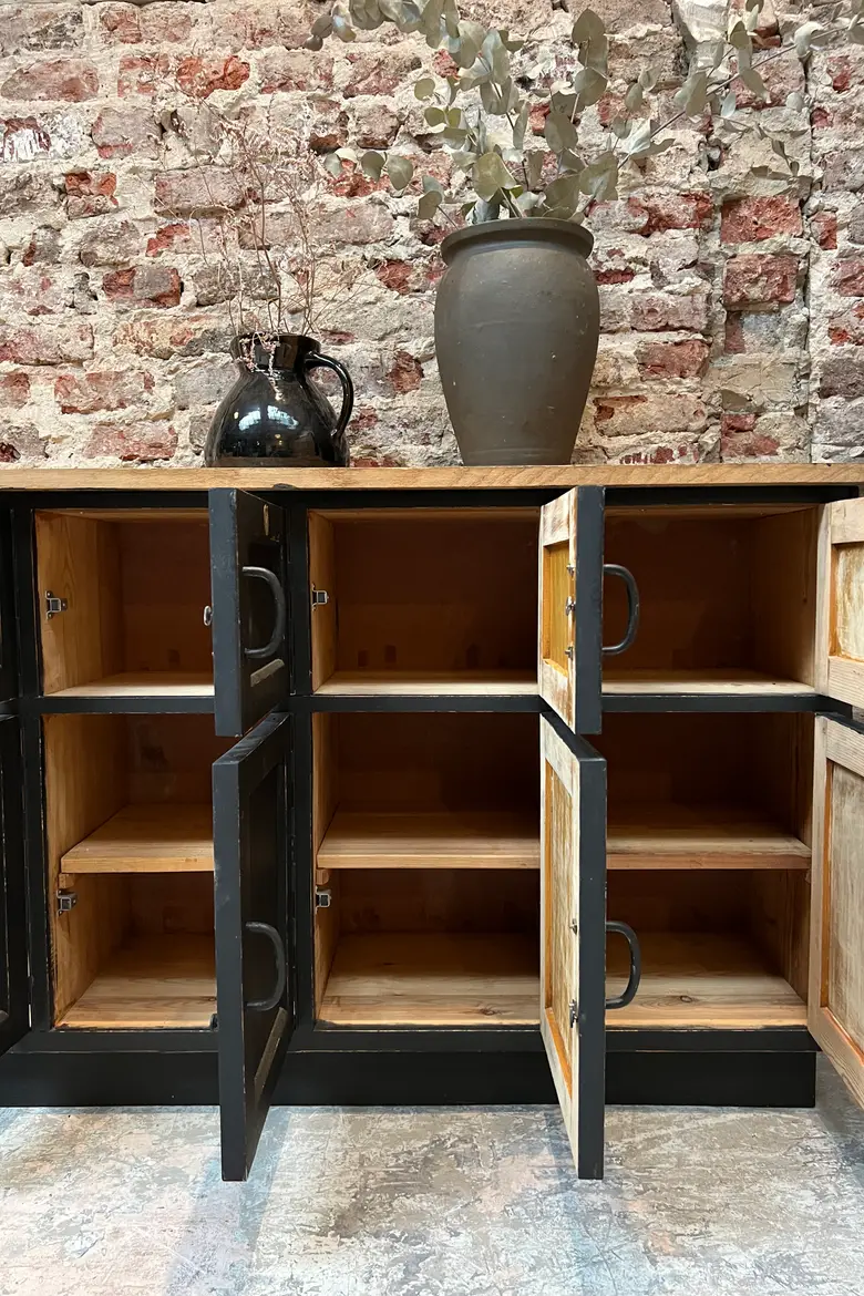 Ancien meuble administratif aux multiples portes Années 50