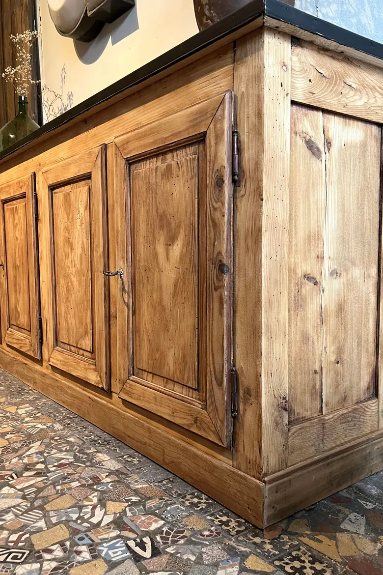 Ancien meuble d’atelier 4 portes Début XXème