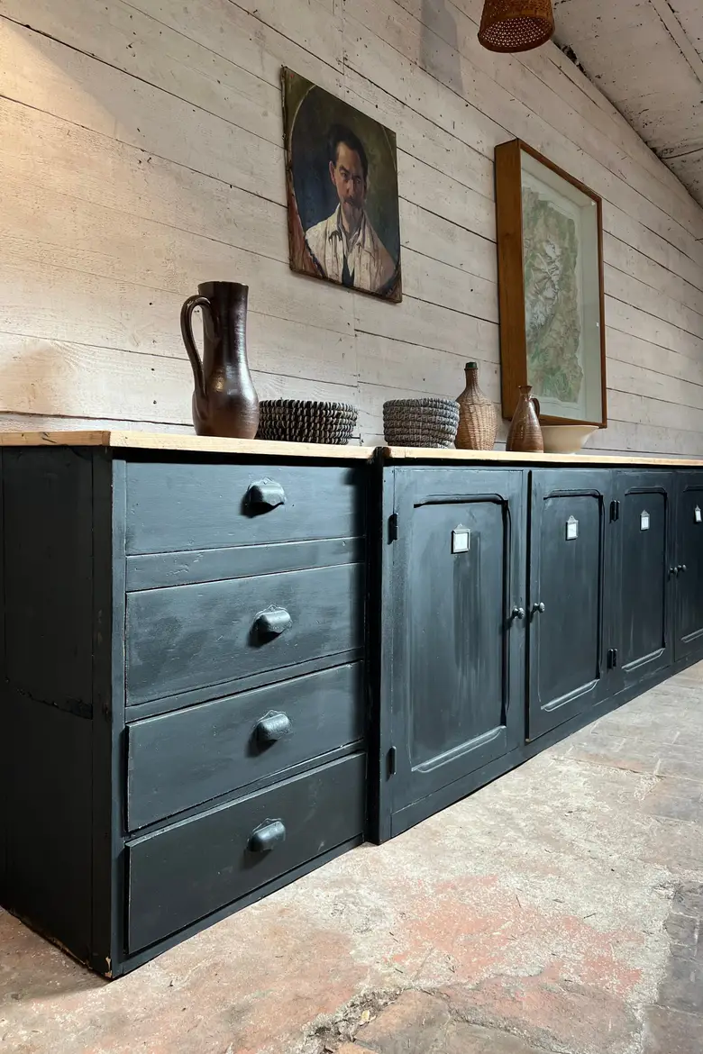 Ancien meuble d’atelier en bois Début XXème