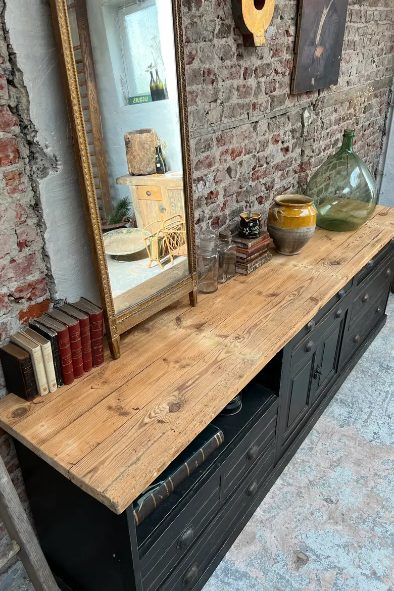 Ancien meuble d’atelier en bois Début XXème