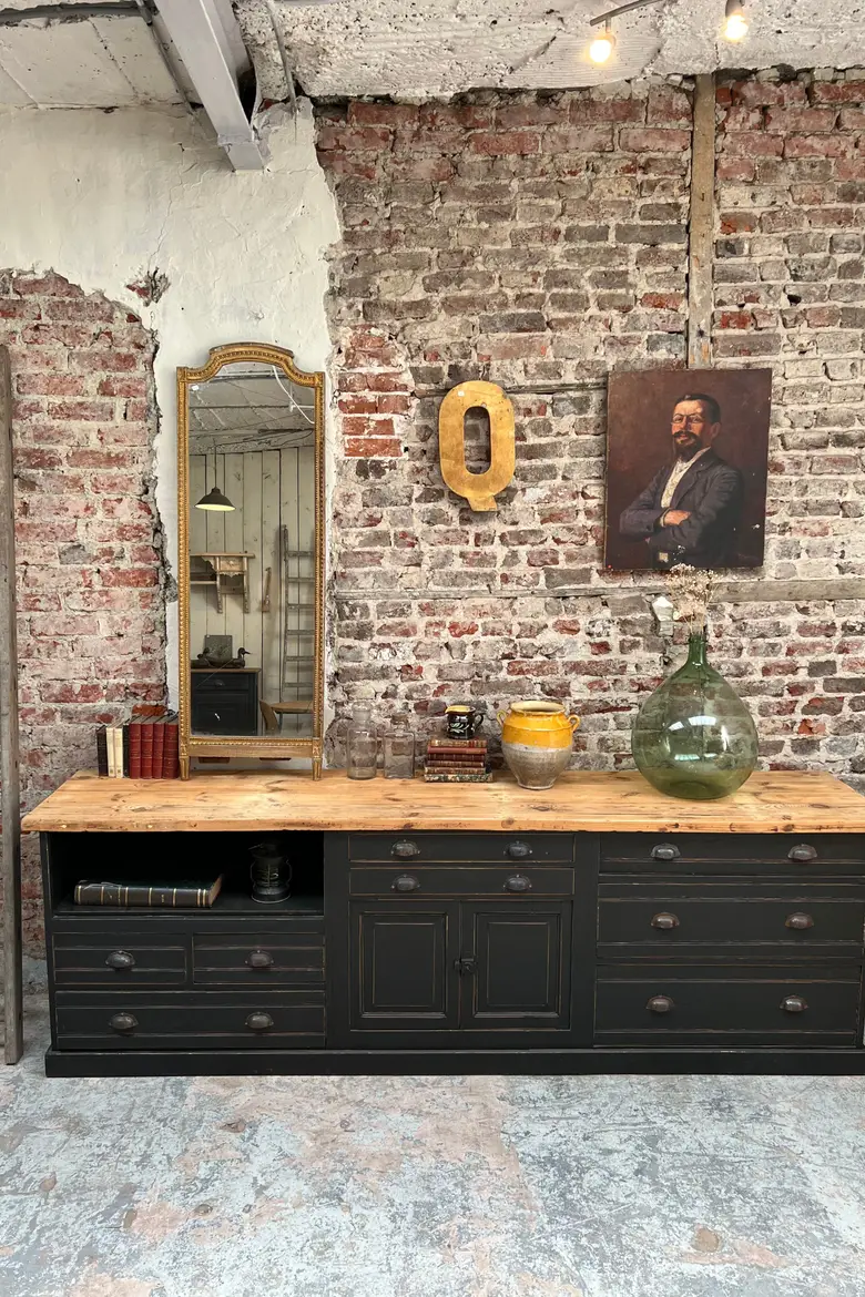 Ancien meuble d’atelier en bois Début XXème