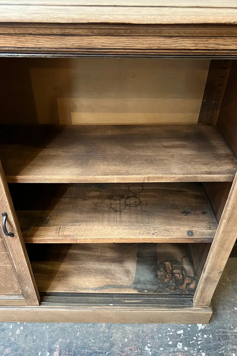 Ancien meuble d’atelier en chêne Début XXème