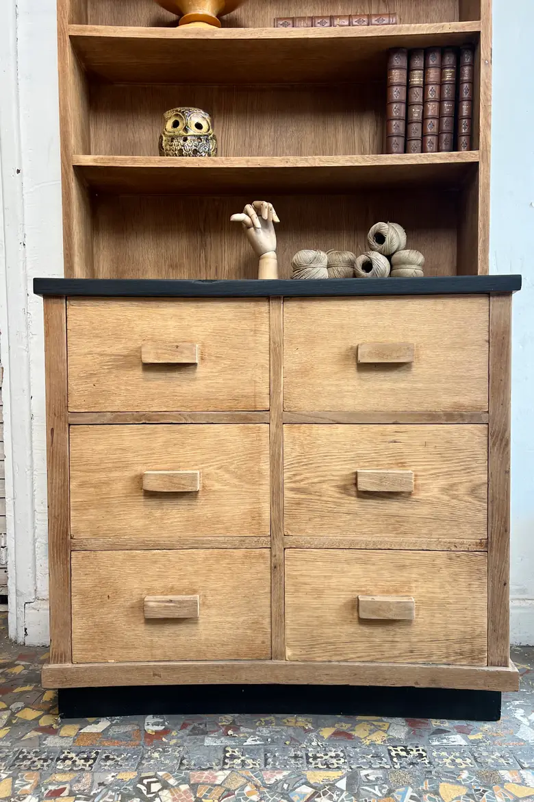 Ancien meuble d’atelier incurvé – Années 50