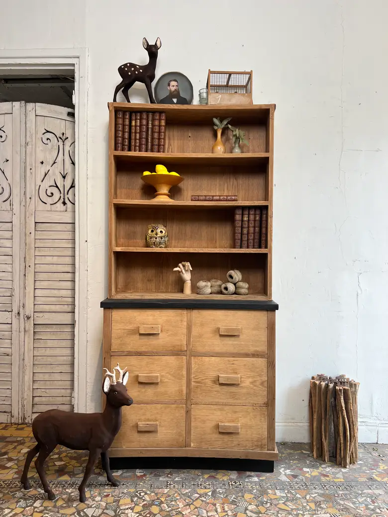 Ancien meuble d’atelier incurvé – Années 50
