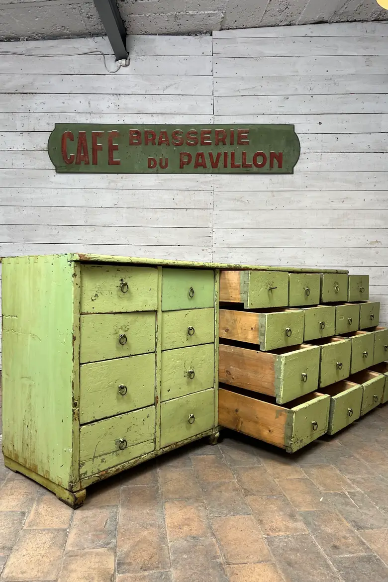 Ancien meuble d’atelier – XIXe siècle – Art populaire