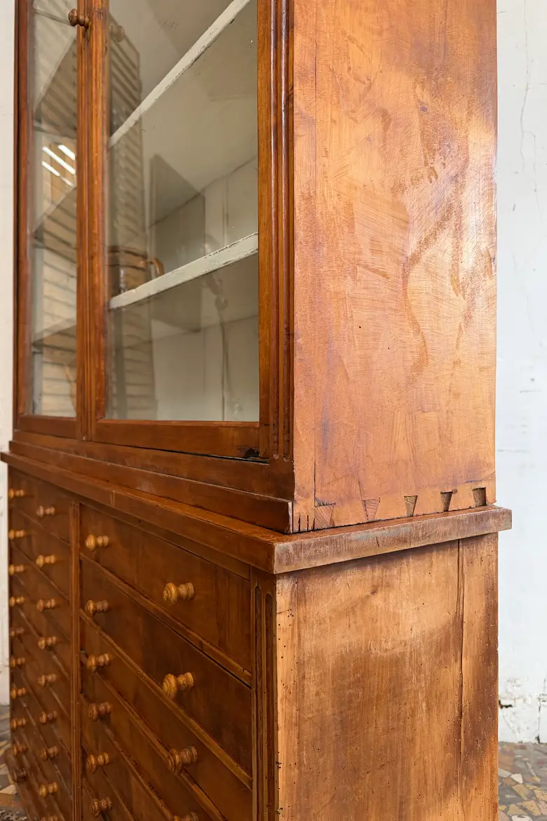 Ancien meuble de bijoutier en merisier – fin XIXe