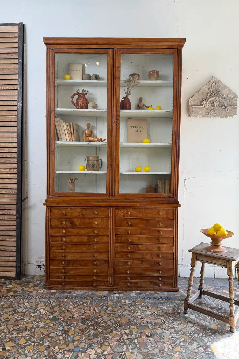 Ancien meuble de bijoutier en merisier – fin XIXe