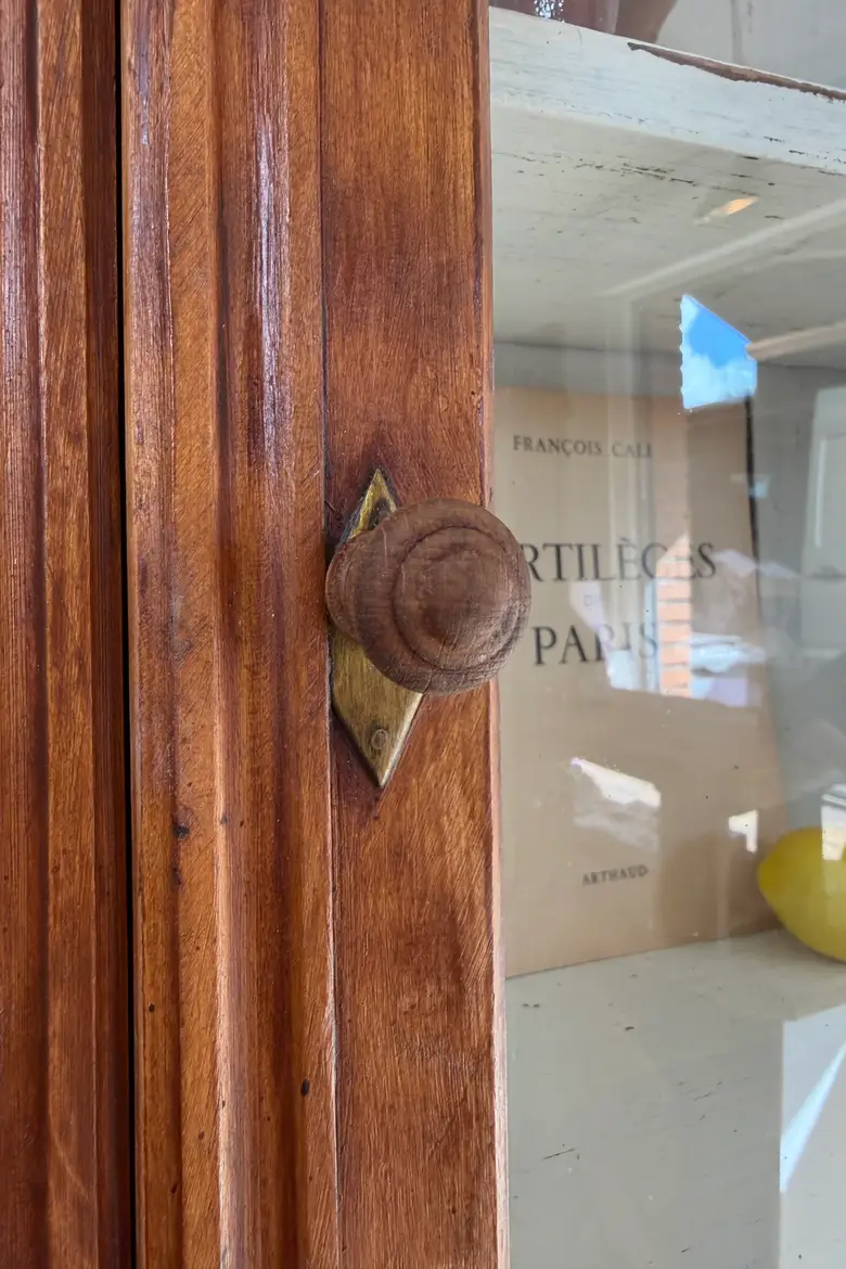 Ancien meuble de bijoutier en merisier – fin XIXe