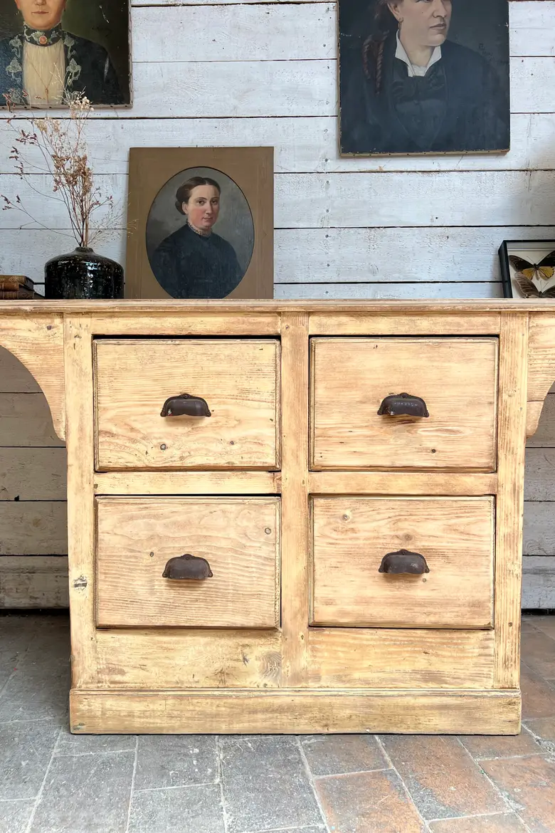 Ancien meuble de commerce – Fin XIXe