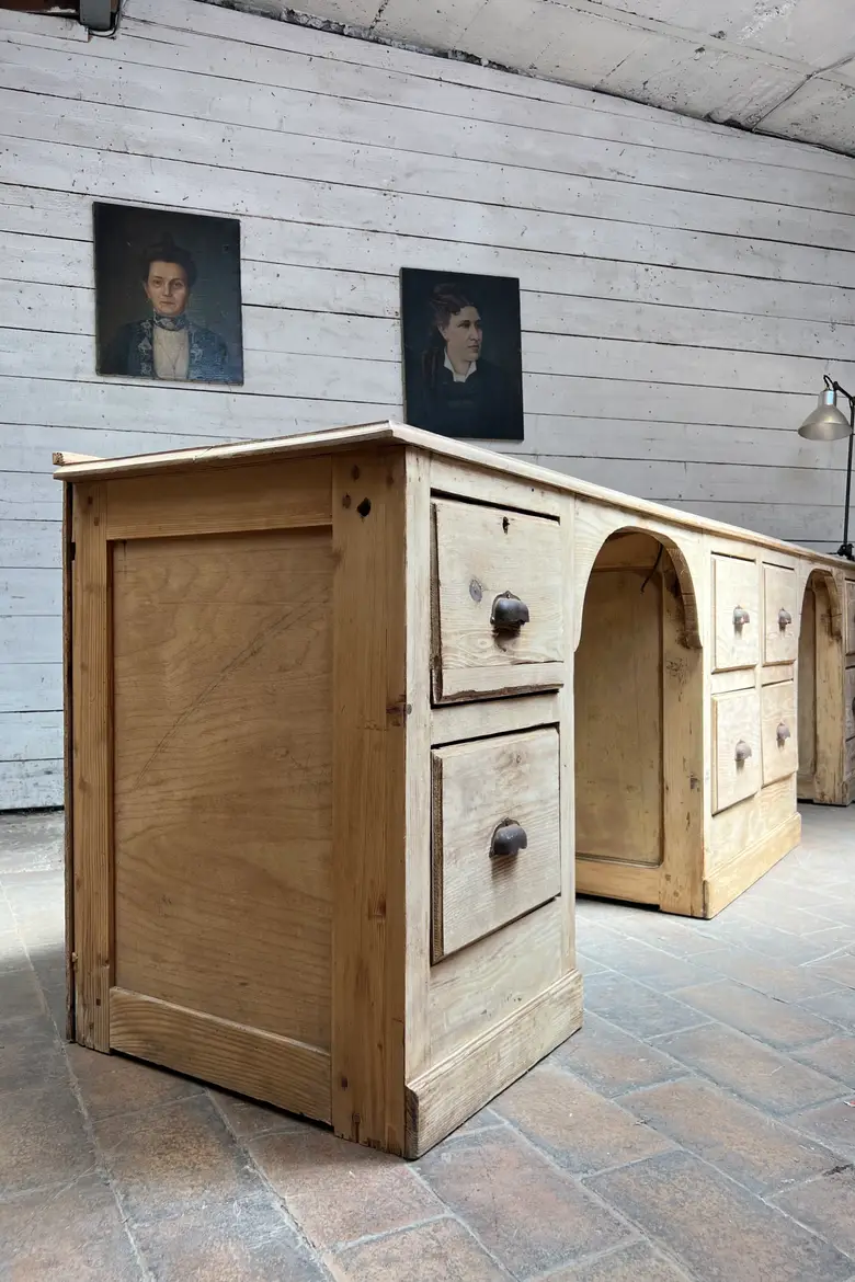 Ancien meuble de commerce – Fin XIXe