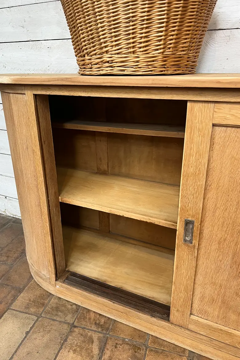 Ancien meuble de confiserie en chêne – Années 50