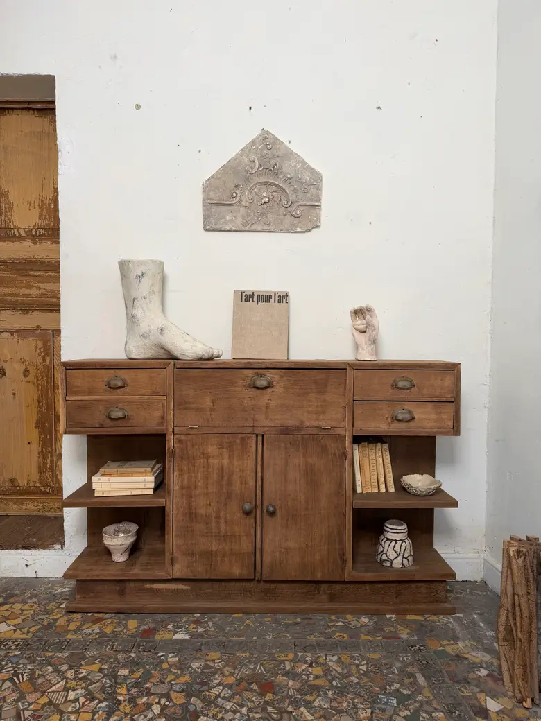 Ancien meuble de magasin en chêne massif – Art populaire