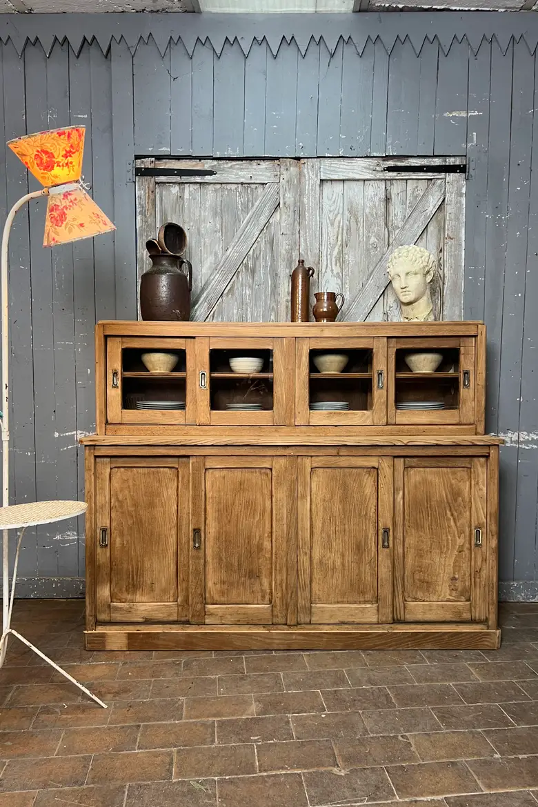 Ancien meuble de magasin en chêne