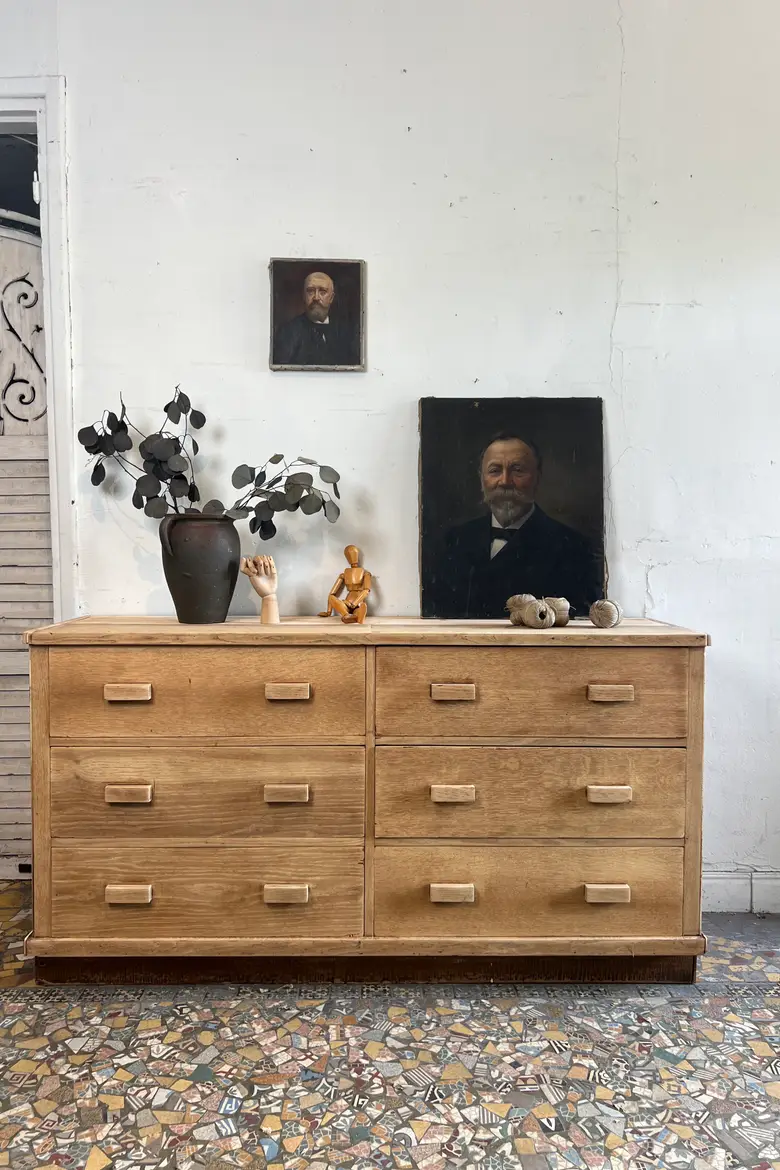 Ancien meuble de mercerie en chêne – Années 50