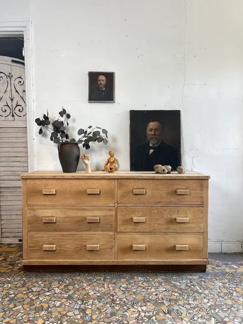 Ancien meuble de mercerie en chêne – Années 50