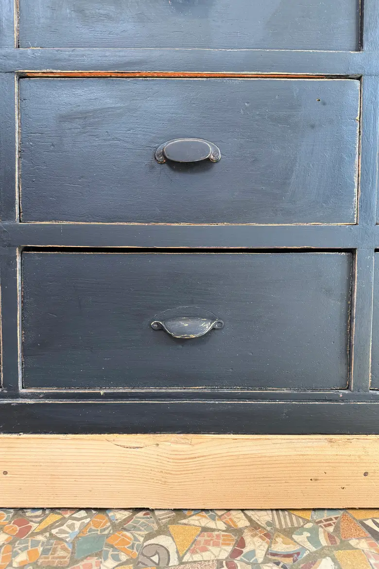 Ancien meuble de métier à 12 tiroirs