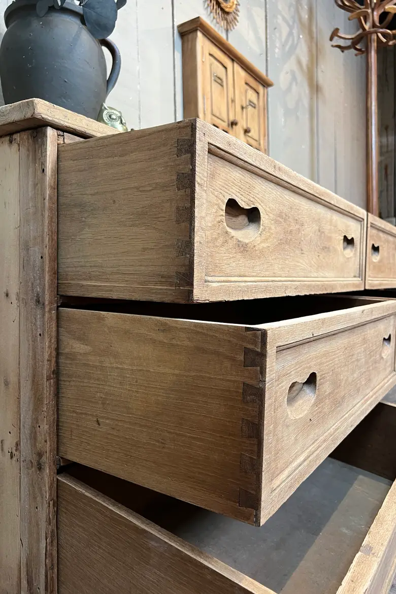 Ancien meuble de métier – années 50