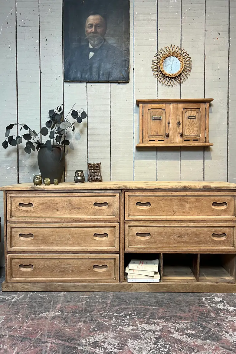 Ancien meuble de métier – années 50