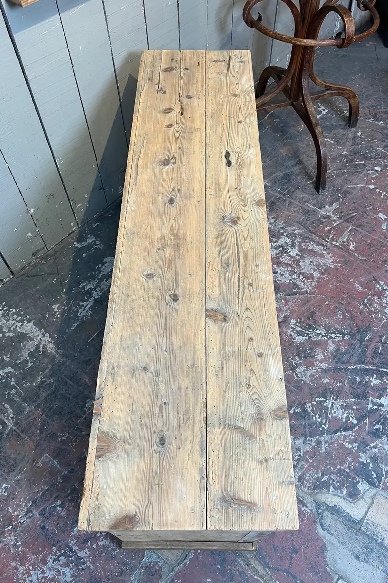 Ancien meuble de métier – années 50
