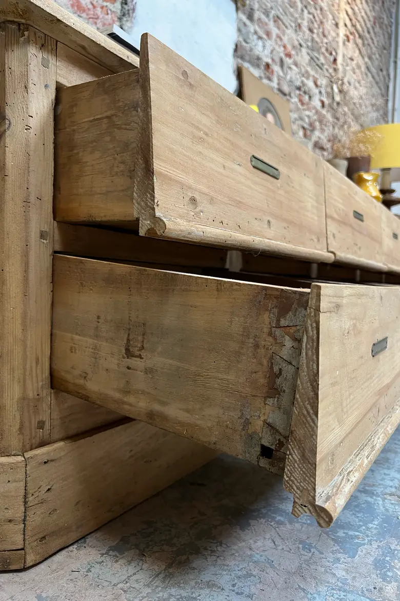 Ancien meuble de métier – début XXe siècle
