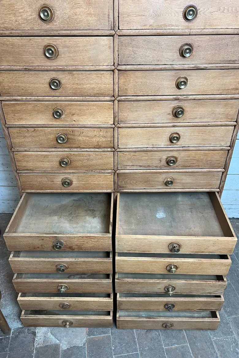 Ancien meuble de métier en chêne – Début XXe