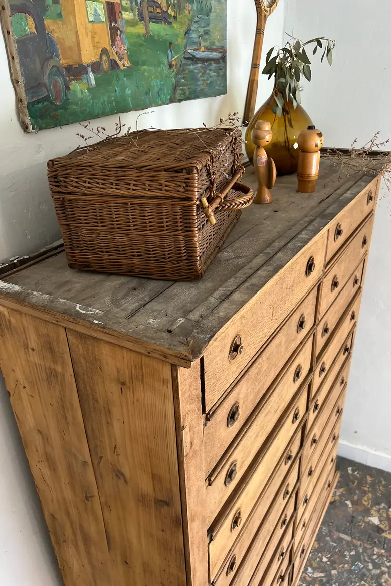 Ancien meuble de métier en chêne