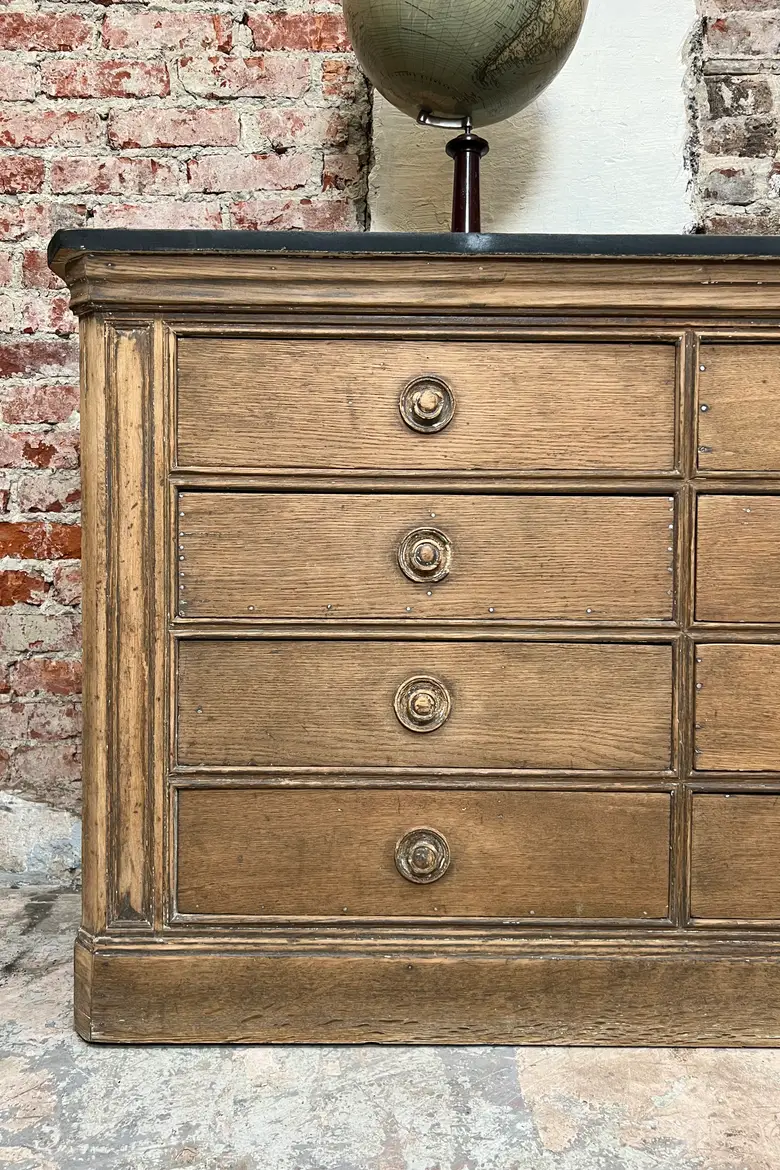 Ancien meuble de métier en chêne – XIXe siècle