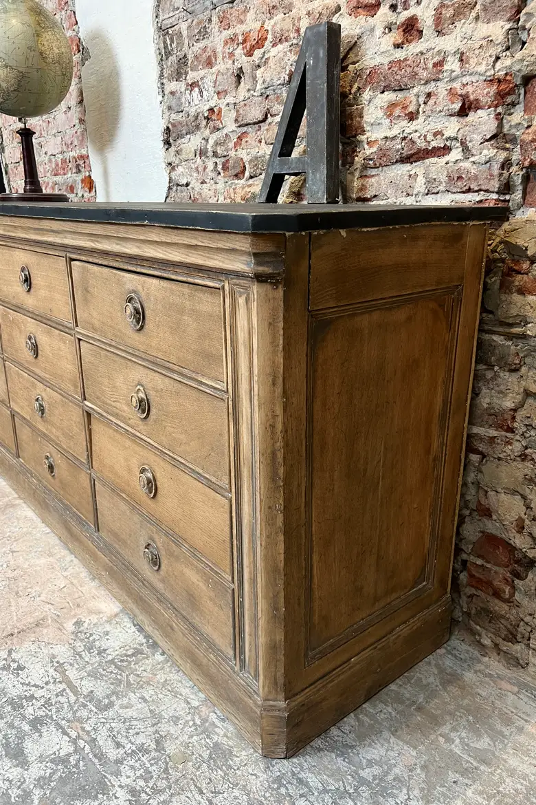 Ancien meuble de métier en chêne – XIXe siècle