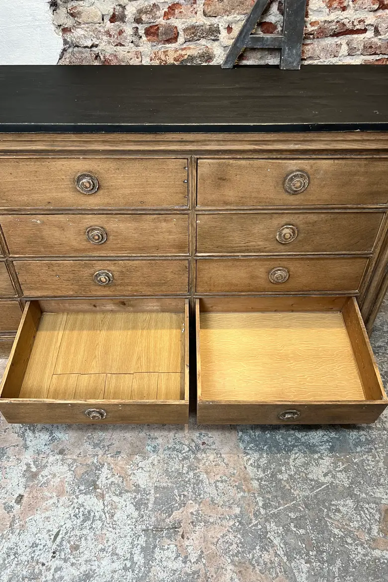 Ancien meuble de métier en chêne – XIXe siècle