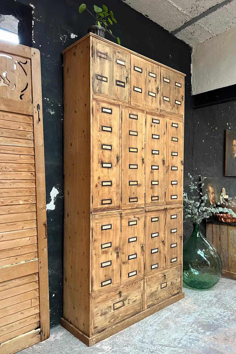 Ancien meuble de métier en sapin Début XXème