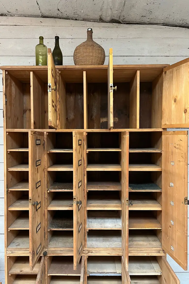 Ancien meuble de métier en sapin Début XXème