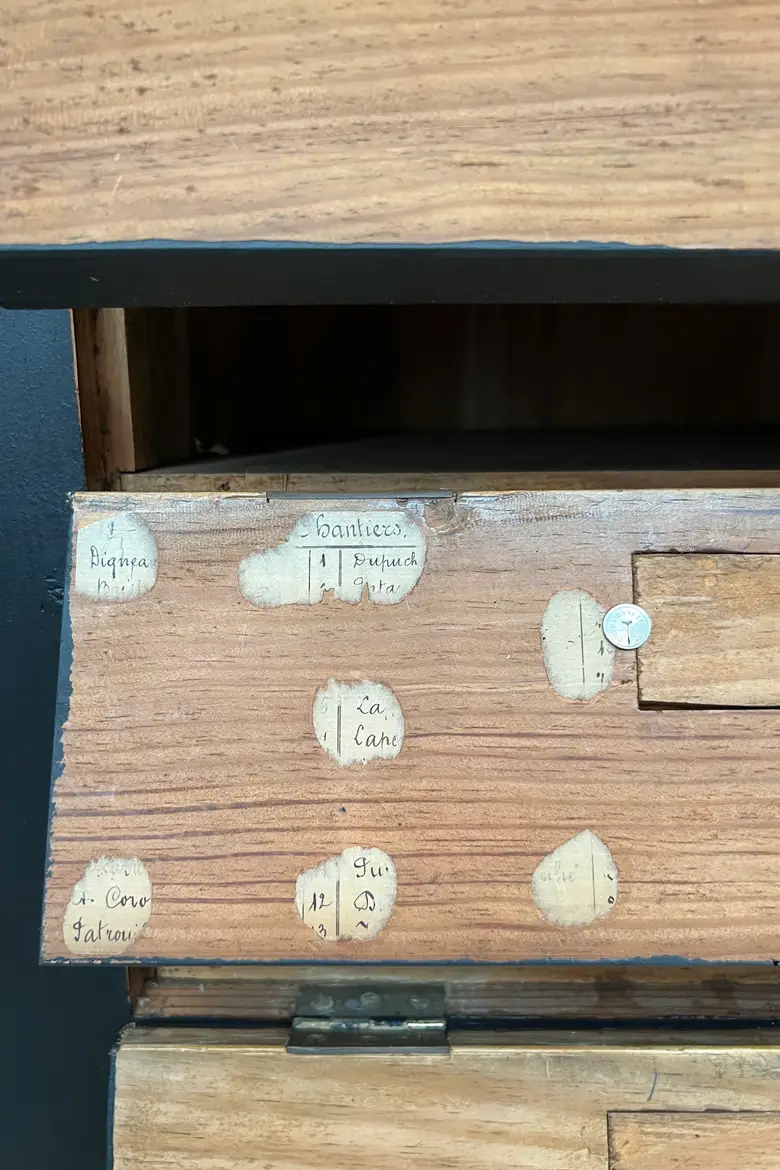 Ancien meuble de notaire à clapets Début XXème