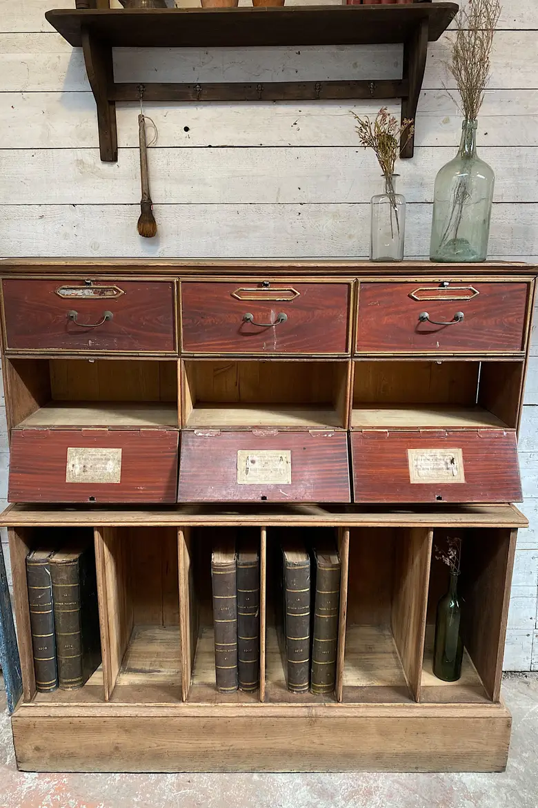 Ancien meuble de notaire en chêne Début XXème