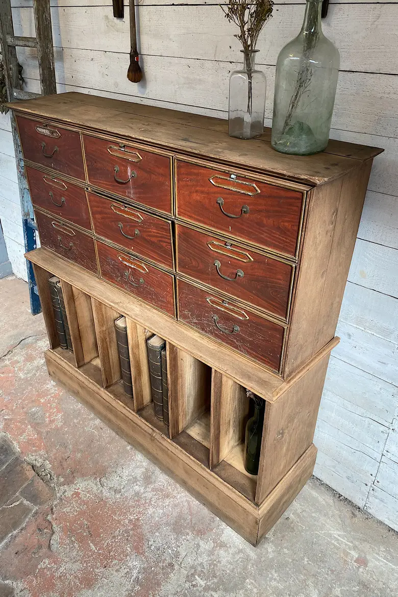 Ancien meuble de notaire en chêne Début XXème