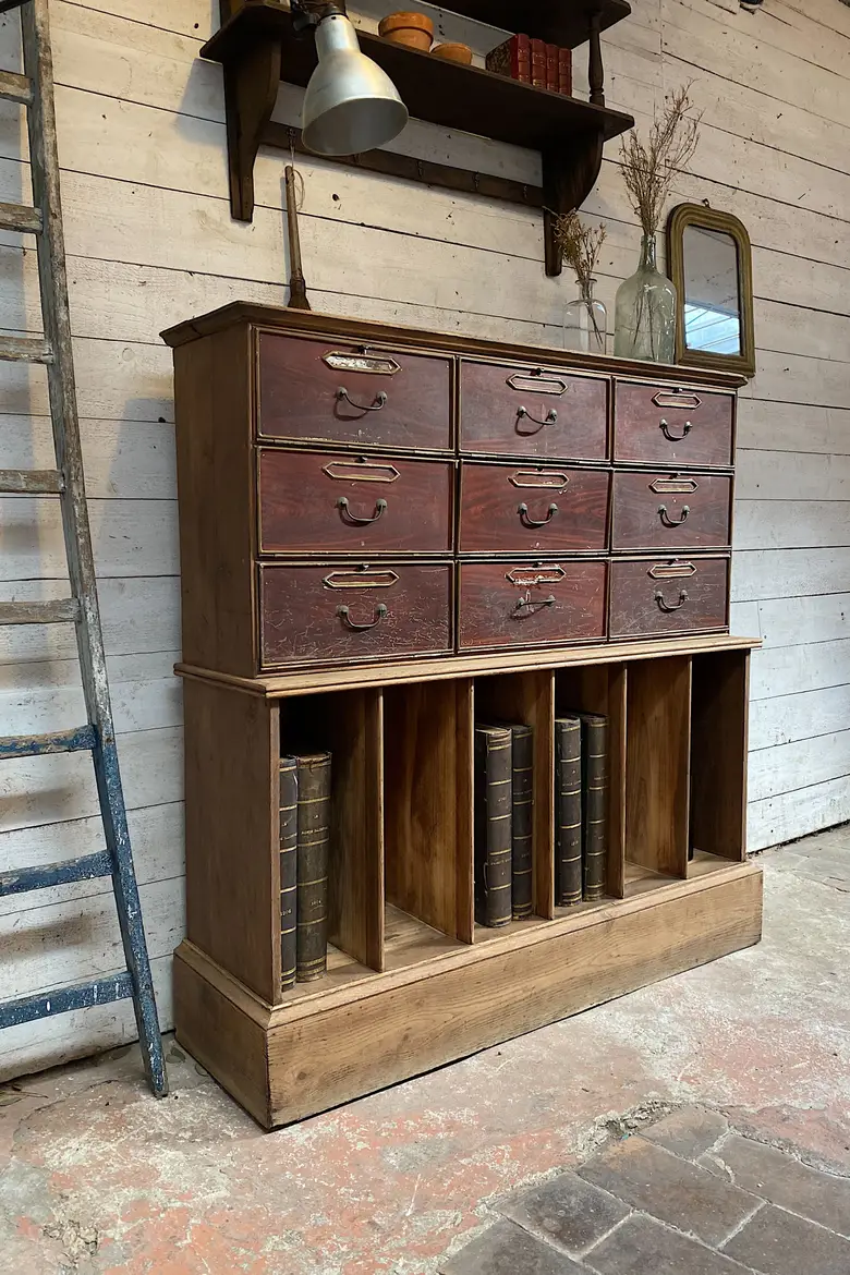 Ancien meuble de notaire en chêne Début XXème