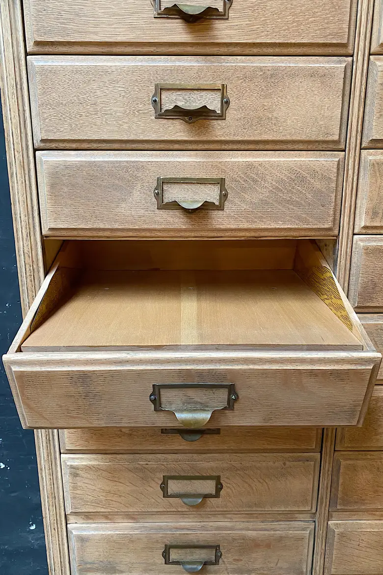 Ancien meuble de notaire en chêne Début XXème