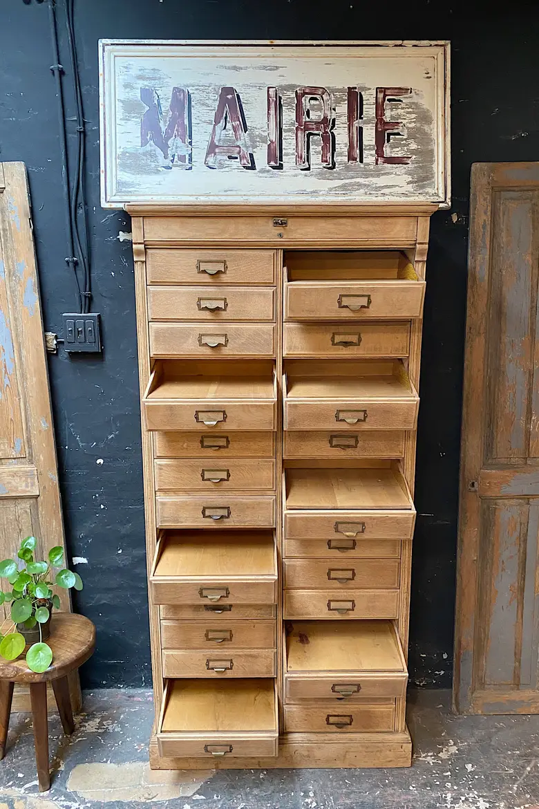 Ancien meuble de notaire en chêne Début XXème