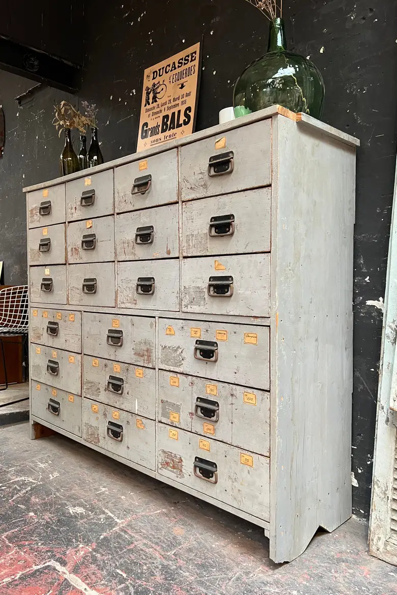 Ancien meuble de quincaillerie en bois Début XXème