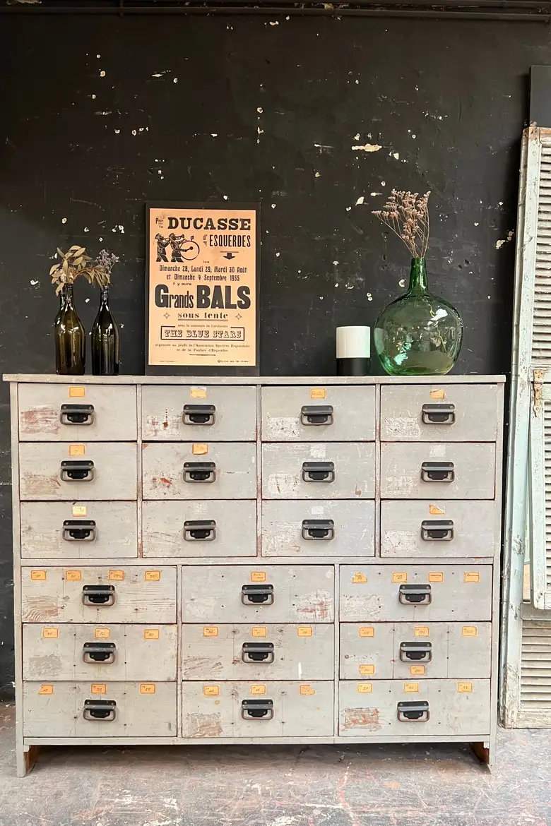 Ancien meuble de quincaillerie en bois Début XXème