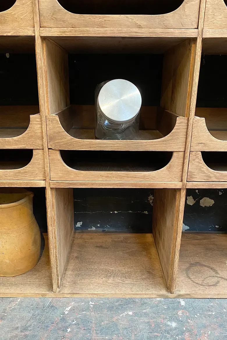 Ancien meuble de tri en chêne Années 60