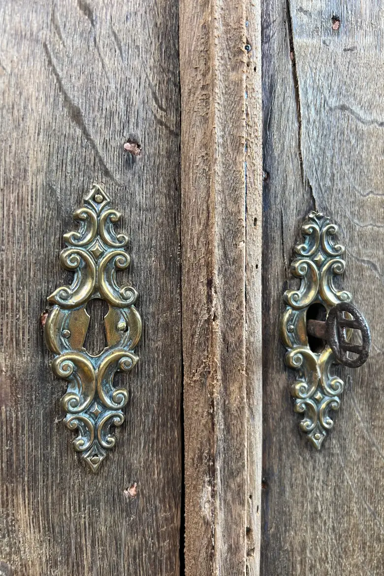 Ancien meuble deux corps en chêne – Début XIXe, époque Empire