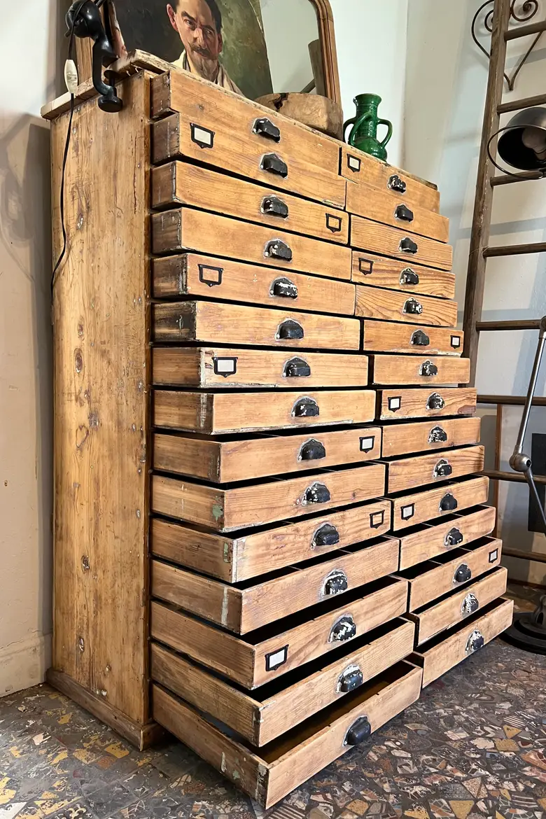 Ancien meuble d’imprimerie en sapin Début XXème